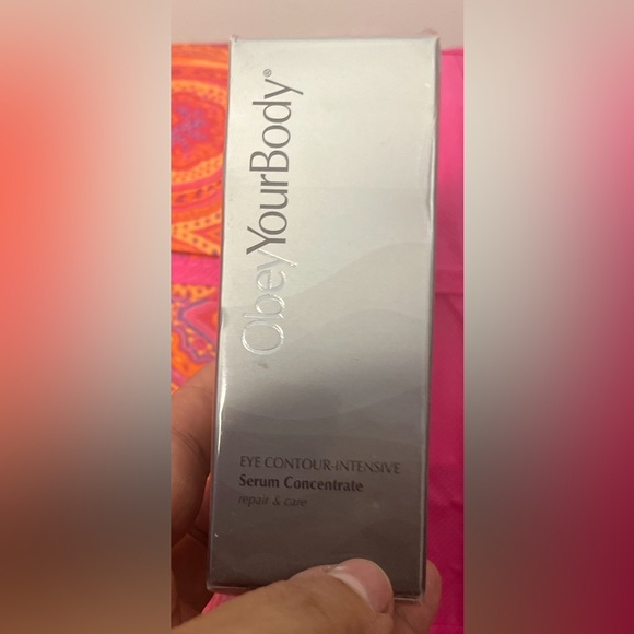 Obey Your Body Eye Contour -Intense Serum Concentrate Repair and Care! - Picture 2 of 8